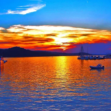 House Ante Holiday home Tisno